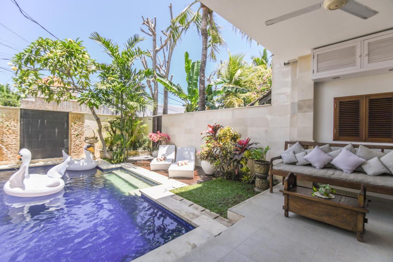 Amalia Swan Haven Villa Seminyak Bagian luar foto